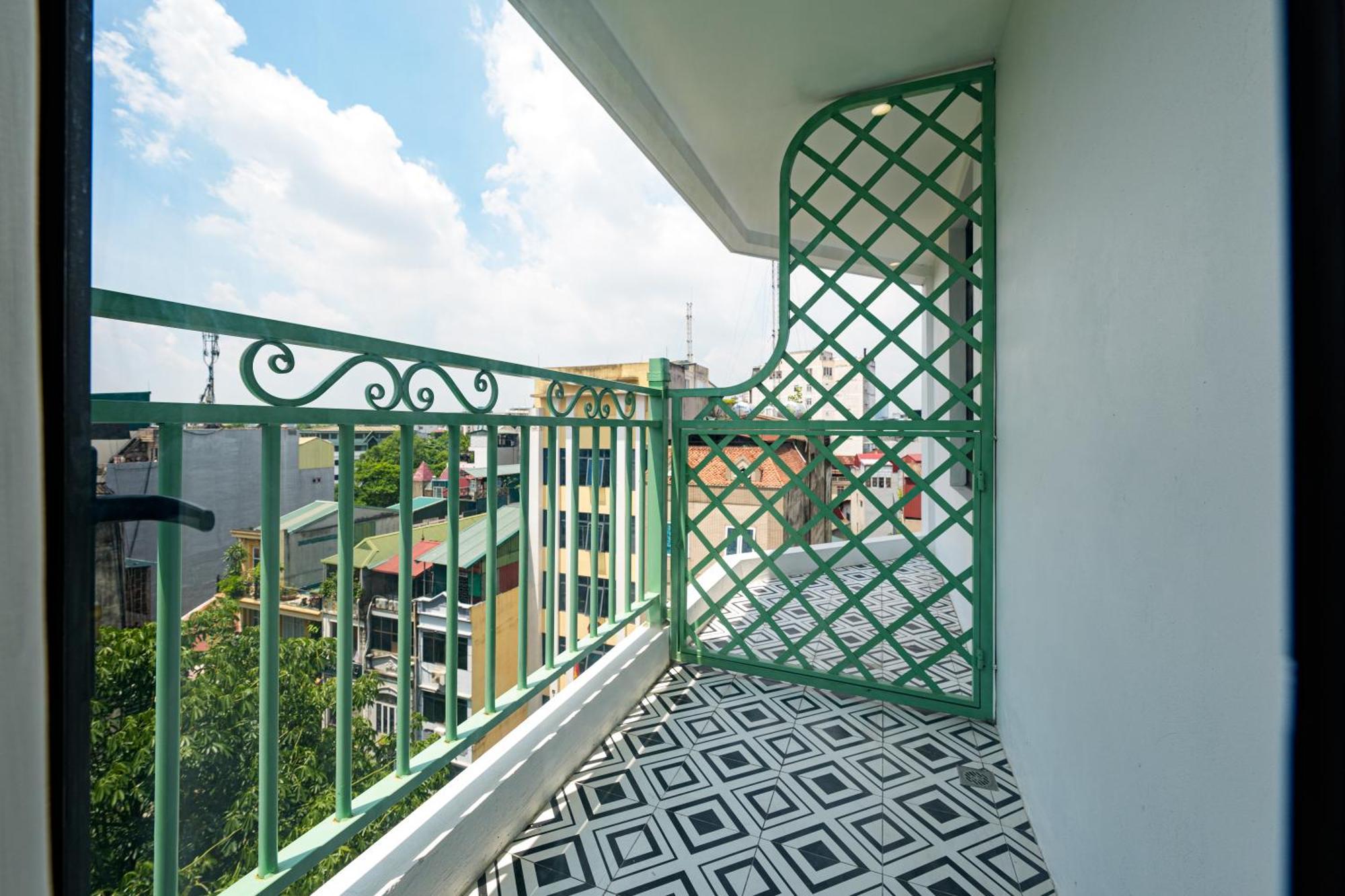 Lestar Hotel Hanoi Bagian luar foto