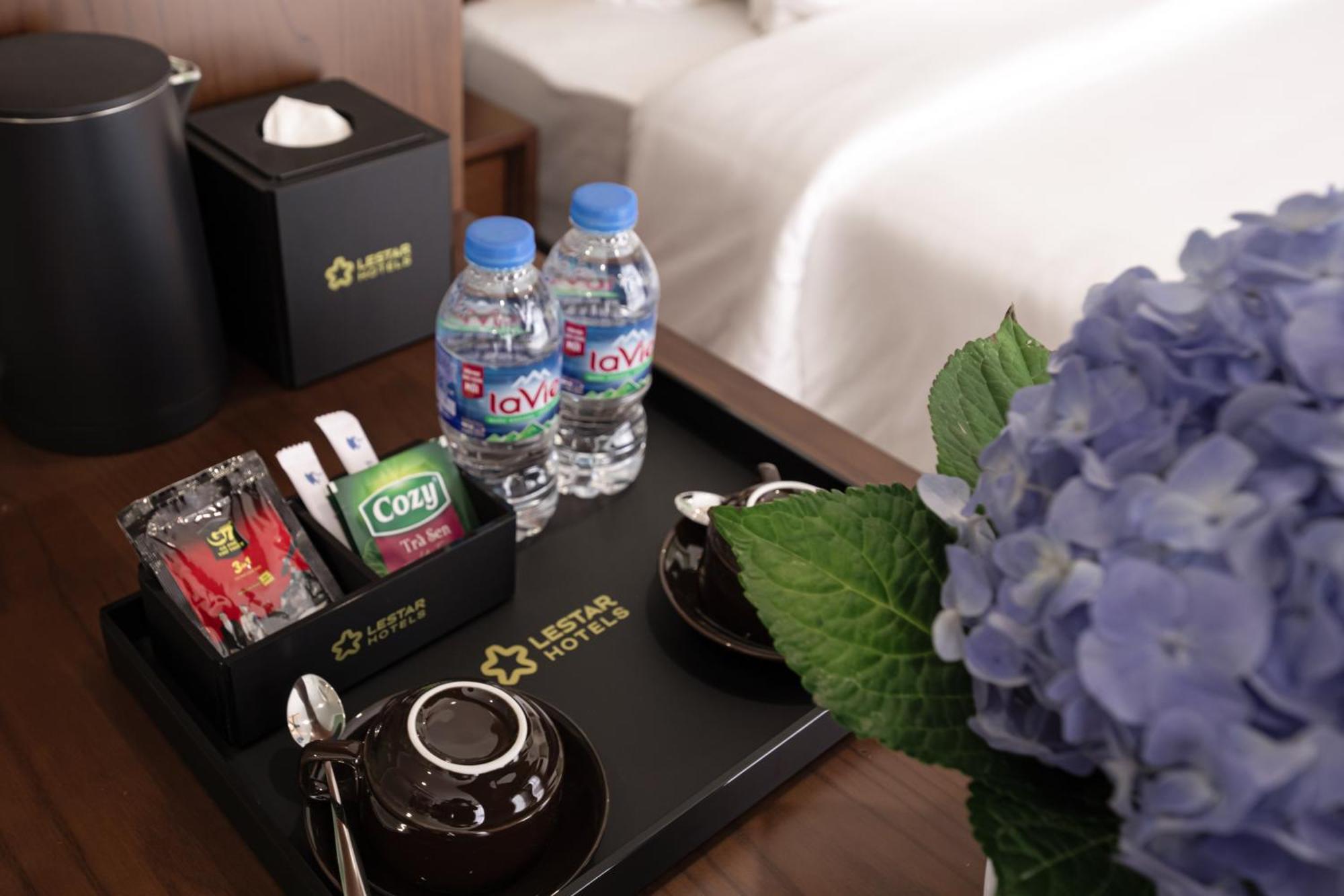 Lestar Hotel Hanoi Bagian luar foto